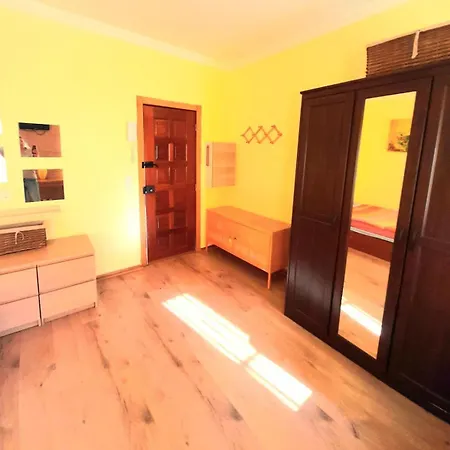 Metro Arroios Apartman