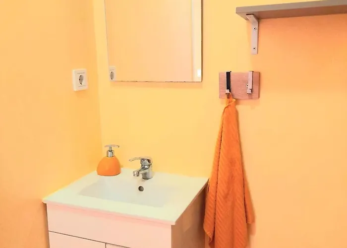 Metro Arroios Апартаменти