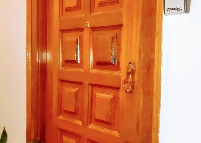 Metro Arroios Апартаменти